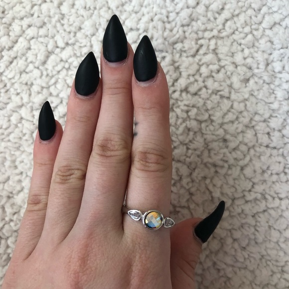 Fragrant Jewels Statement Ring - Picture 2 of 4